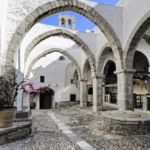 monastere-inside